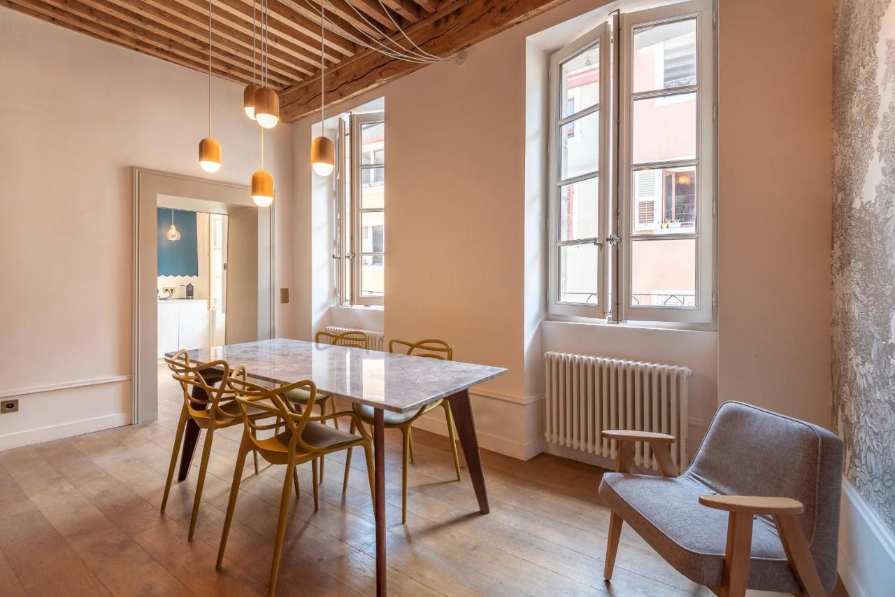 Spacious Apartment Rated 4 Stars In The Heart Of The Old Town อานซี ภายนอก รูปภาพ