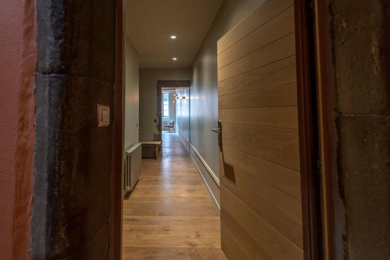 Spacious Apartment Rated 4 Stars In The Heart Of The Old Town อานซี ภายนอก รูปภาพ