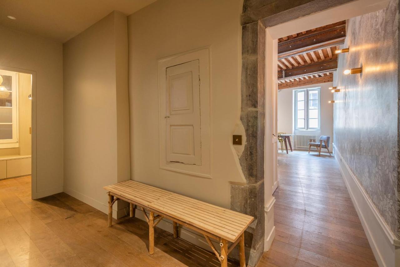 Spacious Apartment Rated 4 Stars In The Heart Of The Old Town อานซี ภายนอก รูปภาพ